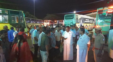 மதுரையில் ஆய்வு மேற்கொண்ட போக்குவரத்து துறை அமைச்சர் சிவசங்கர்