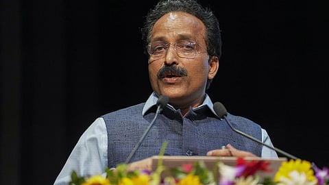 ஒரு ரூபாய் செலவுக்கு ரூ.2.5 வருவாய்: இஸ்ரோ தகவல்