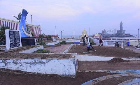 திருவள்ளுவர் சிலை வெள்ளி விழா நிகழ்ச்சிக்காக புதுப்பொலிவு பெறும் கன்னியாகுமரி!