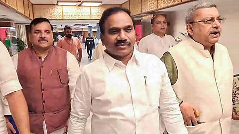 வக்பு மசோதா மீதான நாடாளுமன்ற கூட்டுக்குழுவின் பதவிக்காலத்தை நீட்டிக்க கோரிக்கை