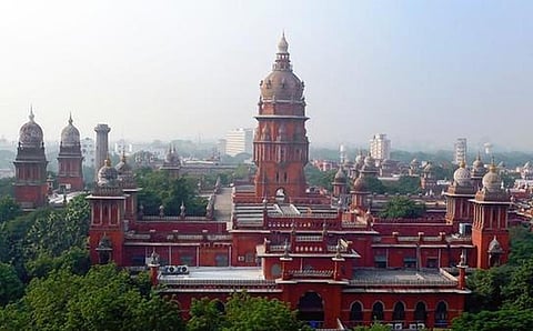 மூன்றாம் பாலினத்தவருக்கு கல்வி, வேலையில் உள்ஒதுக்கீடு: அரசு முடிவு எடுக்க 6 வார அவகாசம்