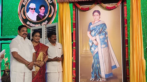 எம்ஜிஆரின் எண்ணங்களை செயல்படுத்தியவர் ஜானகி: நூற்றாண்டு கொண்டாட்டத்தில் இபிஎஸ் புகழாரம்