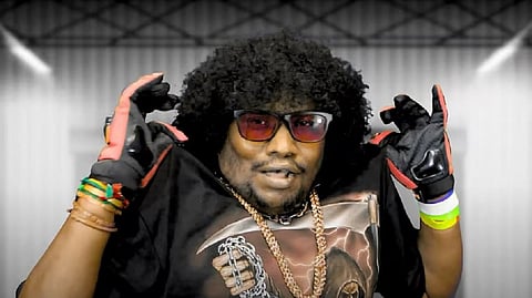 ஹாலிவுட்டில் யோகிபாபு, ஜி.வி.பிரகாஷ் அறிமுகம் - ‘ட்ராப் சிட்டி’ ட்ரெய்லர் ரிலீஸ்