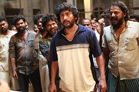 சொர்க்கவாசல் Review: சிறைக் களத்தில் ஒரு நேர்த்தியான திரைப் படைப்பு!