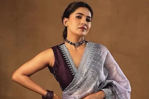 கை கால்கள் முளைத்த ஹைக்கூவே! - வாணி போஜன் வசீகர க்ளிக்ஸ்