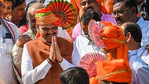 ஆர்.எஸ்.எஸ். உறுப்பினர் முதல் மகாராஷ்டிரா முதல்வர் வரை - யார் இந்த பட்னாவிஸ்?