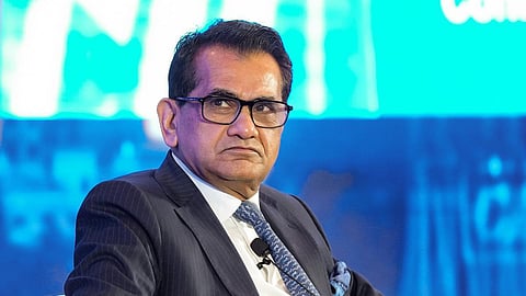 அரசியல் கட்சியினரை காட்டிலும் இடதுசாரி சிந்தனையுள்ள அரசு ஊழியர்கள் அதிகம்: ஜி20 தூதர் அமிதாப் காந்த் கருத்து