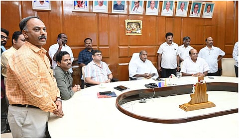 பத்திரப்பதிவுக்கான கட்டணத்தை இணையவழியில் செலுத்தும் சேவை புதுச்சேரியில் தொடக்கம்