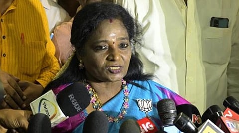 திமுகவை வீட்டுக்கு அனுப்புவதே மக்களுக்கு புண்ணியம்: தமிழிசை விமர்சனம்