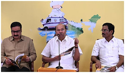 தமிழ்நாடு விவசாயிகள் பேரியக்கத்தின் 10 கோரிக்கைகளை உடனே நிறைவேற்ற அரசுக்கு ராமதாஸ் வலியுறுத்தல்