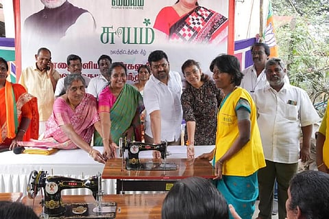 கோவை நிகழ்வில் வானதி சீனிவாசன்.