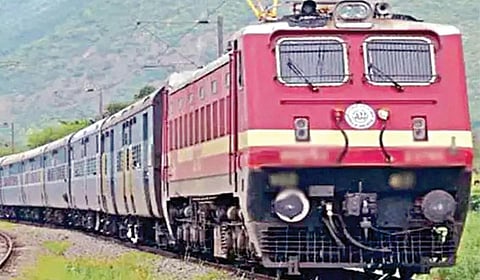 கரோனாவின்போது நிறுத்தப்பட்ட சென்னை - கோவா நேரடி ரயில் சேவை வேண்டும் என கோரிக்கை