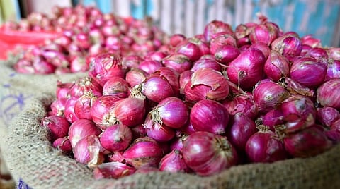சென்னையில் சின்ன வெங்காயம் விலை திடீர் உயர்வு