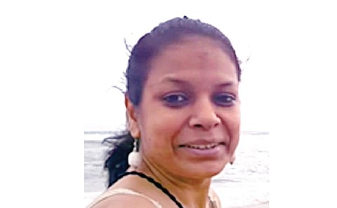 14 மணி நேர வேலையால் மகளின் குழந்தை பருவத்தை இழந்தேன்: கணக்கு தணிக்கையாளரின் வீடியோ வைரல்