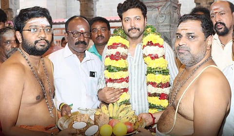 “மன நிம்மதிக்காக கோயிலுக்கு வருகிறேன்” - நடிகர் ரவி மோகன்