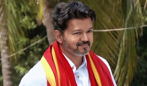 கரூர் நெரிசலில் 41 பேர் இறந்த வழக்கு: தவெக தலைவர் விஜய்க்கு சிபிஐ சம்மன்