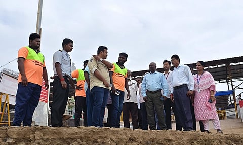 திருச்செந்தூர் கோயில் கடற்கரையில் கடல் அரிப்பை தடுப்பது குறித்து விஞ்ஞானிகள் குழு ஆய்வு