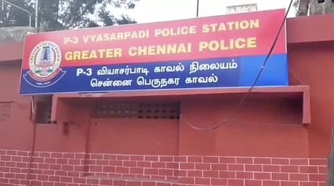 சென்னை | கந்துவட்டி புகாரில் ரவுடியின் தங்கை கைது