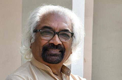 சட்டவிரோத குடியேற்றத்துக்கு ஆதரவாக காங்கிரஸ் மூத்த தலைவர் சாம் பிட்ரோடா பேச்சு: பாஜக கடும் கண்டனம்