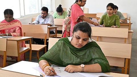 குரூப் 2 முதன்மை தேர்வுக்கான ஹால் டிக்கெட் வெளியீடு: டிஎன்பிஎஸ்சி அறிவிப்பு