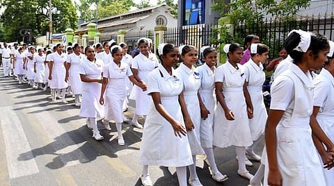 எஸ்சி நர்சிங் பட்டதாரிகளுக்கு சவுதி அரேபிய அரசு மருத்துவமனைகளில் நர்ஸ் வேலை: தமிழக அரசு நிறுவனம் தகவல்