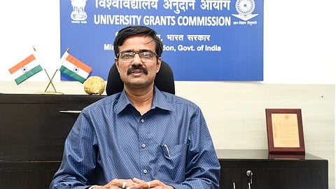 பல்கலைக்கழக மானியக்குழு (யுஜிசி) செயலர்