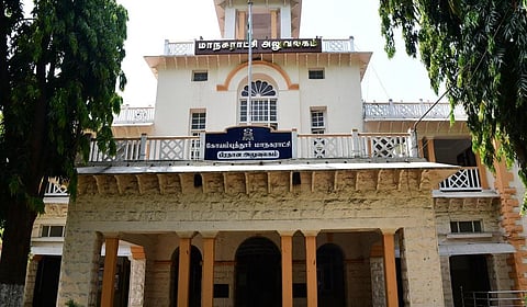 துணை மேயருக்கு எதிராக கூண்டோடு ராஜினாமா! - கோவை திமுகவில் நடக்கும் குடுமிபிடி