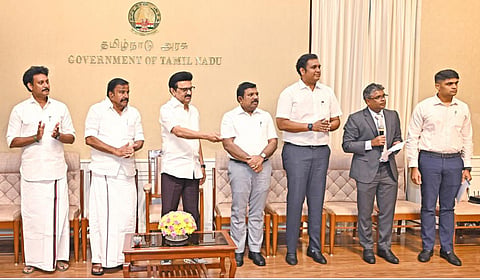 திருச்சி மற்றும் மதுரையில் அமையவுள்ள டைடல் பூங்காக்களுக்கு முதல்வர் ஸ்டாலின் அடிக்கல் நாட்டினார்
