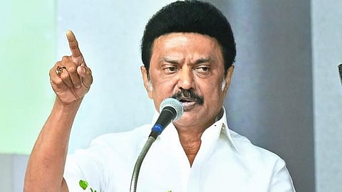 மத்திய அரசின் திட்டங்களுக்கான பங்கு தொகையை குறிப்பிட்ட காலத்தில் விடுவிக்க வேண்டும்: மத்திய அமைச்சருக்கு முதல்வர் கடிதம்