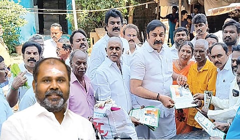 வெள்ளி தோறும் திண்ணைப் பிரச்சாரம்..! - வேகமாய் புறப்பட்ட ஜெ.பேரவை