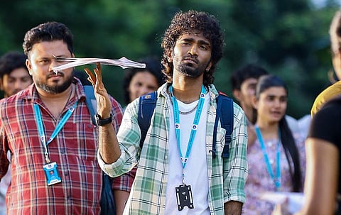 டிராகன் Review: பிரதீப் ரங்கநாதனின் ‘பக்கா’ என்டர்டெயினர்!