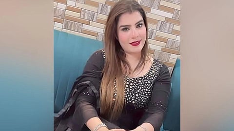 ரூ.1 கோடி மதிப்புள்ள ஹெராயினுடன் நிழல் உலக தாதாவின் மனைவி டெல்லியில் கைது