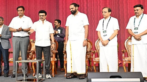 அம்பத்தூரில் ரூ.4 ஆயிரம் கோடியில் அதிநவீன தகவல் தரவு மையம்: முதல்வர் ஸ்டாலின் திறந்து வைத்தார்