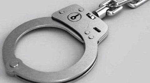 சென்னை | போலீஸ் பிடியிலிருந்து தப்பிய ரவுடி கைது