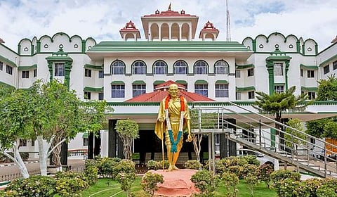 சீரியல்களை முறைப்படுத்த சின்னத்திரை தணிக்கை வாரியம் உருவாக்க கோரி வழக்கு!