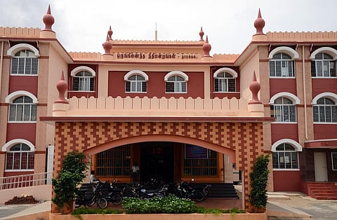 அதிமுக பிரமுகர் கொலை வழக்கில் இளைஞருக்கு ஆயுள் தண்டனை: நாமக்கல் கோர்ட் தீர்ப்பு