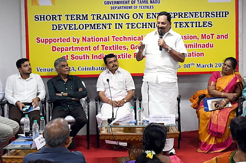 தேசிய ஜவுளித் தொழில் வளர்ச்சியில் தமிழகம் 2-ம் இடம்: அமைச்சர் காந்தி பெருமிதம்