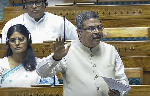 “பிஎம் ஸ்ரீ திட்டத்தில் தமிழக அரசு யு டர்ன்” - திமுக எம்.பி.க்கு அமைச்சர் தர்மேந்திர பிரதான் பதில்