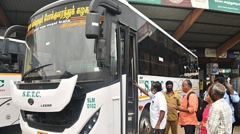 திருவண்ணாமலைக்கு 350 சிறப்பு பேருந்துகள் இயக்கம்