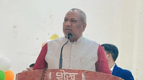 அமைச்சர் சஞ்சய் நிஷாத்