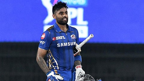 சிஎஸ்கேவுக்கு எதிரான ஆட்டத்தில் மும்பை அணிக்கு சூர்யகுமார் யாதவ் கேப்டன்