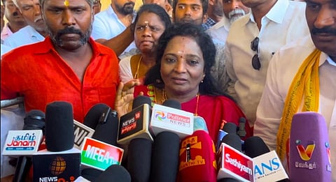 “தமிழ் மொழிக்கு நாங்கள் எதிரானவர்கள் அல்ல... நாங்களும் தமிழர்களே!” - தமிழிசை