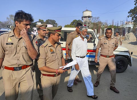ஷாஹி ஜமா மசூதி தலைவரை காவலில் எடுத்தது உ.பி. போலீஸ் - சம்பல் வன்முறை குறித்து விசாரணை