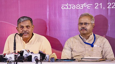 இந்திய பண்பாட்டுக்கு எதிரானவர்கள் அடையாள சின்னங்களாக்கப்பட்டனர்: ஆர்எஸ்எஸ் பொதுச் செயலாளர்