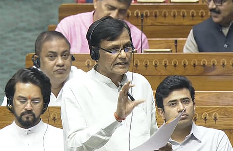 'இடதுசாரி தீவிரவாதத்தால் பாதிக்கப்பட்ட பகுதிகளில் உள்கட்டமைப்பு வளர்ச்சி' - மத்திய அரசு விளக்கம்