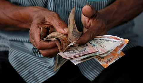 மத்திய அரசு ஊழியர்களுக்கு 2 சதவீத அகவிலைப்படி உயர்வு