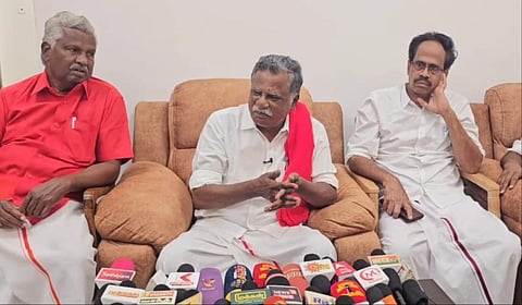 திருப்பத்தூரில் இந்திய கம்யூ. கட்சியின் மாநில செயலாளர் முத்தரசன் செய்தியாளர்களைச் சந்தித்தார்