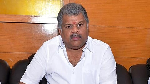 ''திருத்தணி காய்கறி சந்தைக்கு மீண்டும் காமராஜர் பெயர்'' - வாசன் வலியுறுத்தல்