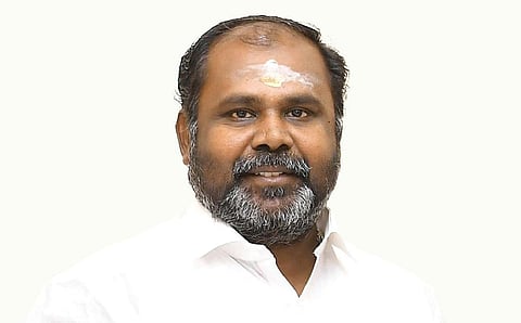 இபிஎஸ் போடும் கணக்கு எப்போதுமே தப்பாகாது! - உள் விவகாரங்களை உடைக்கும் ஆர்.பி.உதயகுமார் | சிறப்பு நேர்காணல்