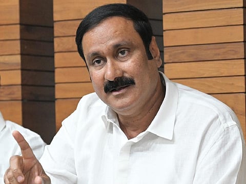 தேசிய கல்வி உதவித்தொகை தேர்ச்சியில் குளறுபடி - திருத்தப்பட்ட பட்டியலை வெளியிட அன்புமணி வலியுறுத்தல்